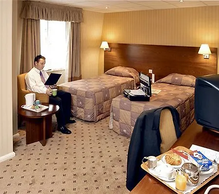 Apollo Hotel 3*